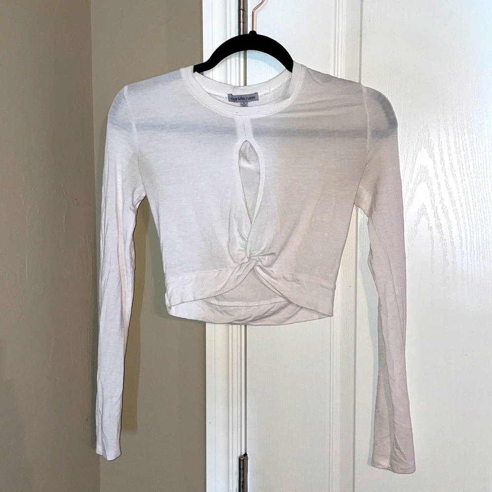 White long sleeve crop top